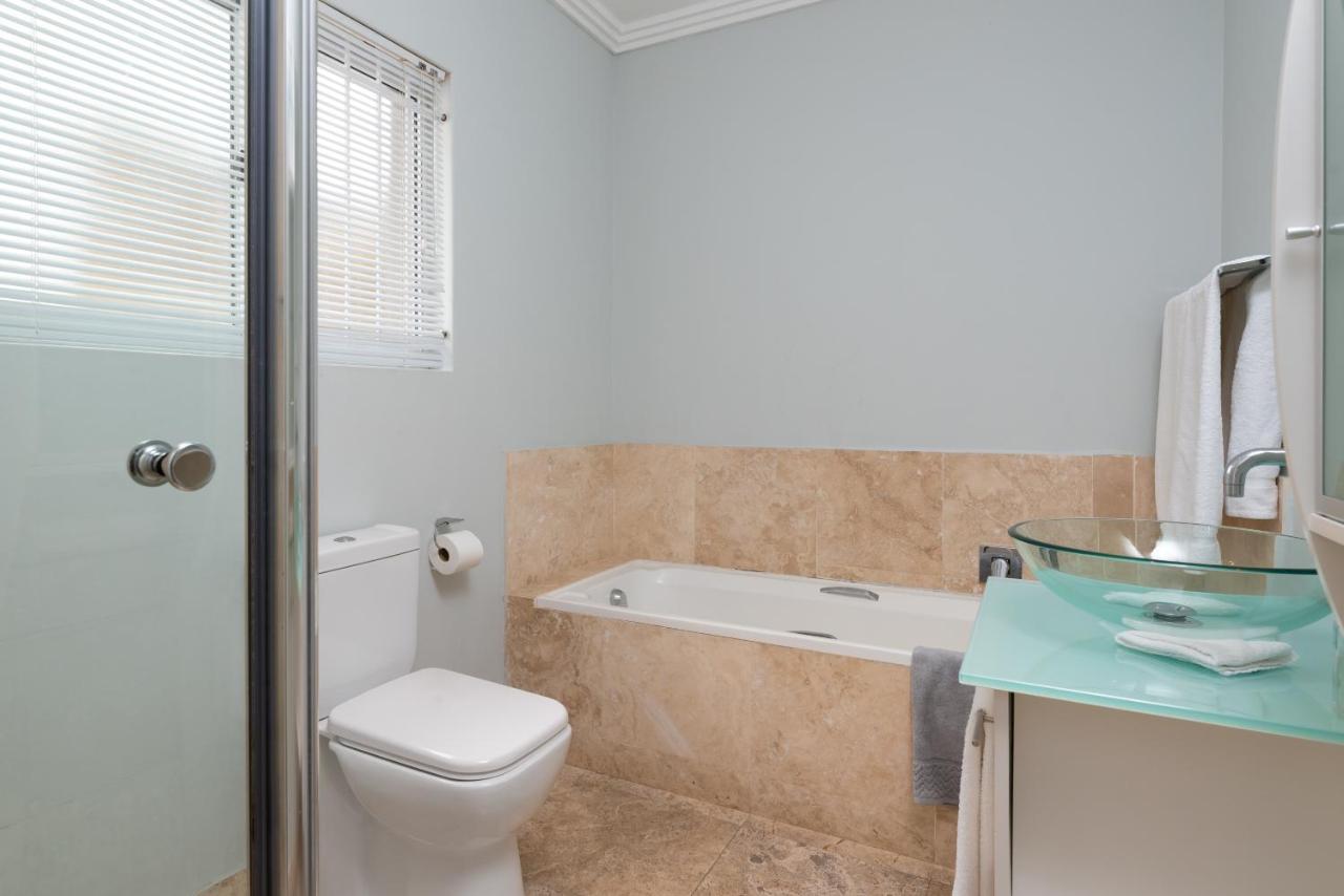 61 On Camps Bay Bed & Breakfast Cape Town Ngoại thất bức ảnh