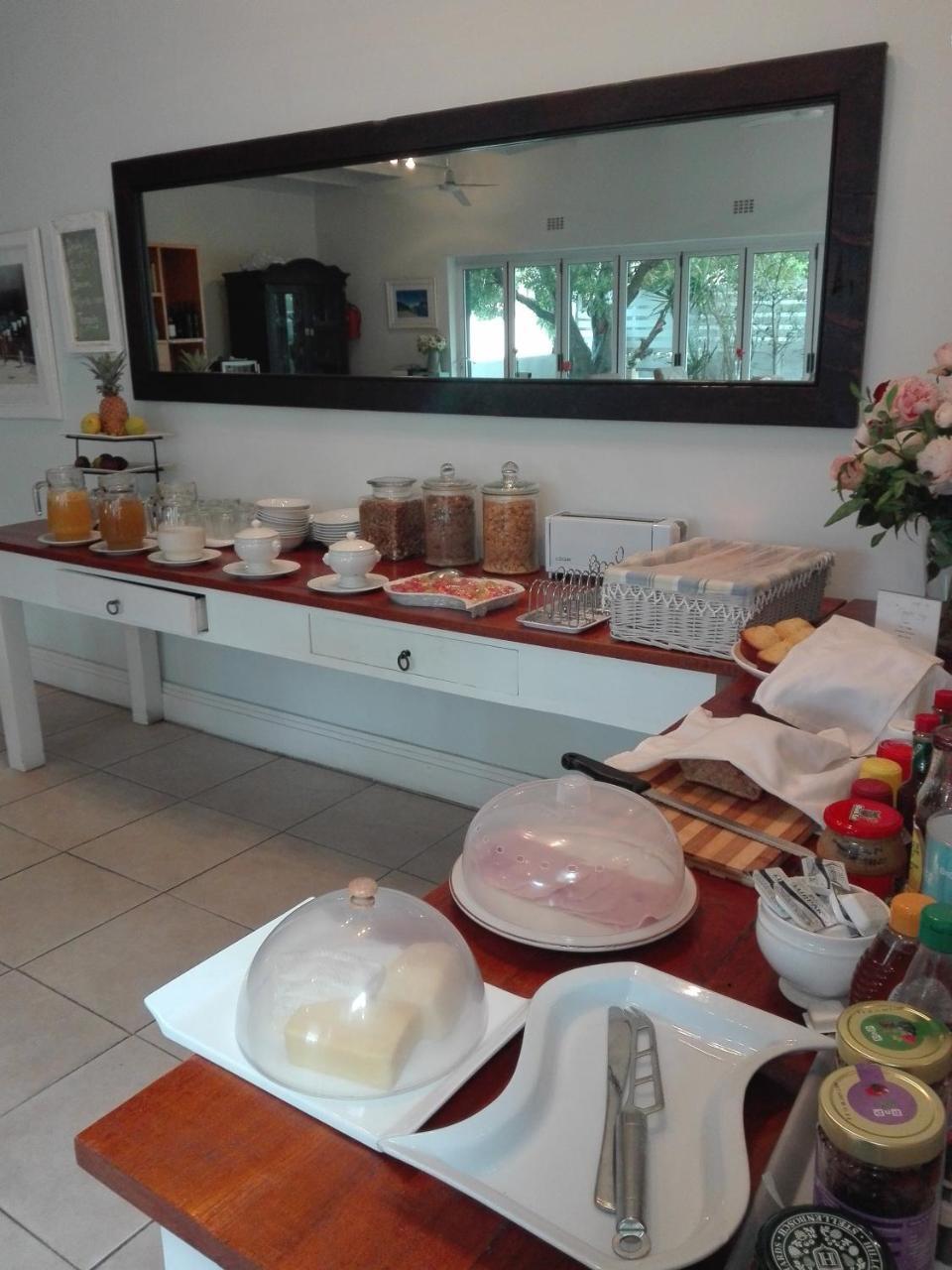 61 On Camps Bay Bed & Breakfast Cape Town Ngoại thất bức ảnh